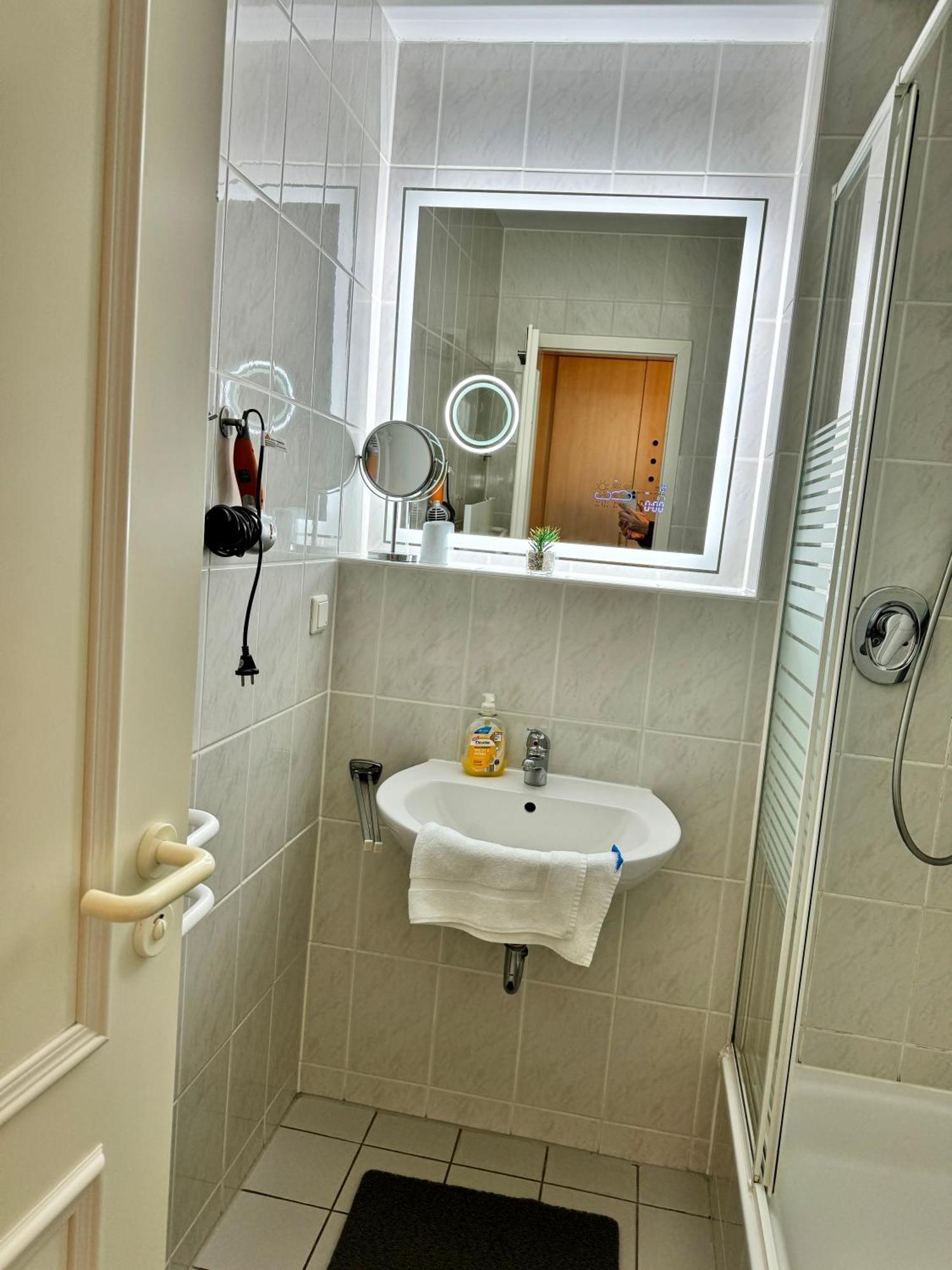Moewenblick Bakenberg-41 Ferienwohnung Mit Terrasse, Doppelbett, Schlafsofa, Vollstaendige Komfortkueche Dranske Εξωτερικό φωτογραφία